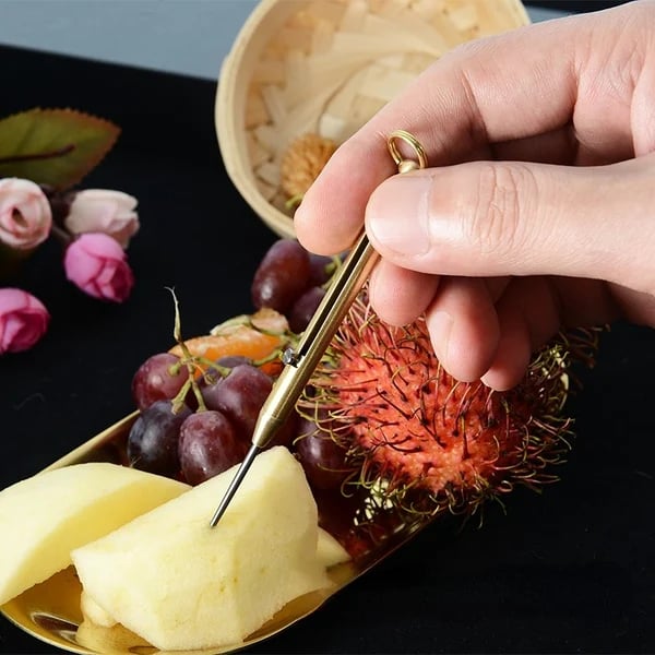 🔥Retractable Titanium Toothpicks - FREE SHIPPING🔥